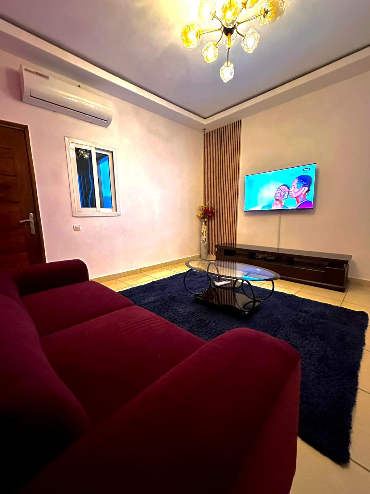 listing card gallery